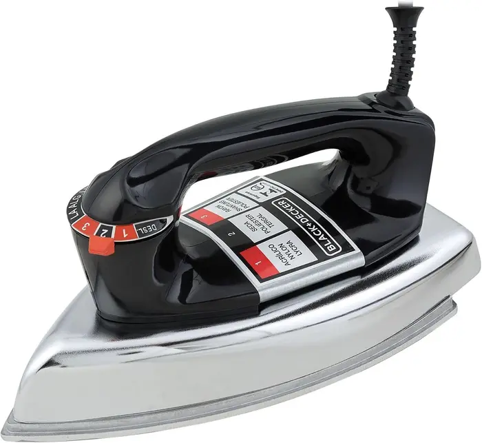 BLACK+DECKER Ferro de Passar Roupa a Seco VFA1110TM2 1100W Preto 110V