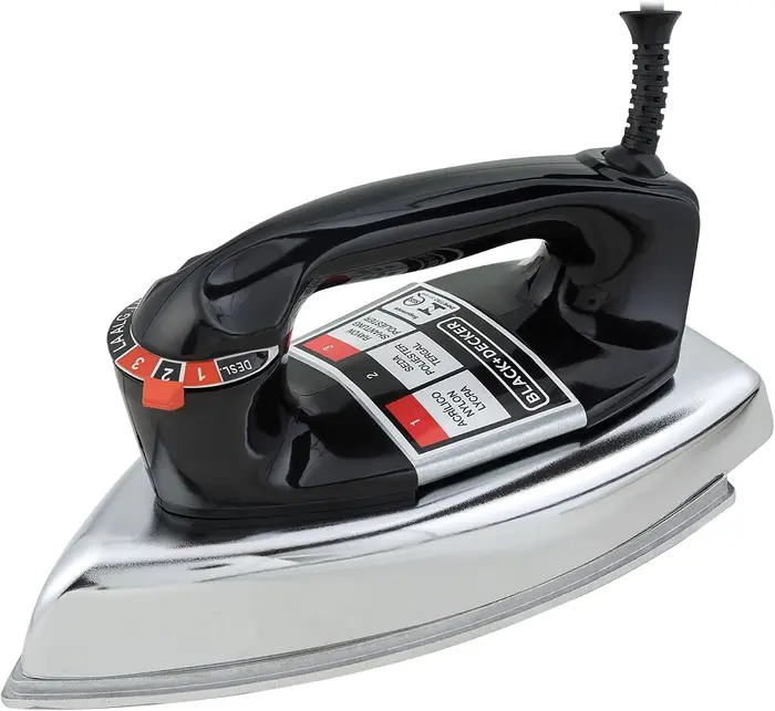 BLACK+DECKER Ferro de Passar Roupa a Seco VFA1110XM6 Metálico Preto 220V