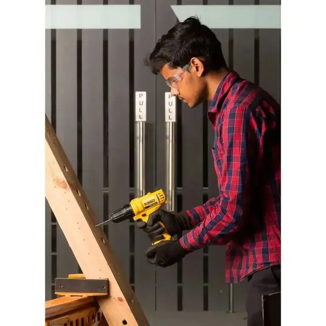 Parafusadeira e Furadeira Dewalt DCD700LC1BR 12V Max 3/8eapos;eapos;